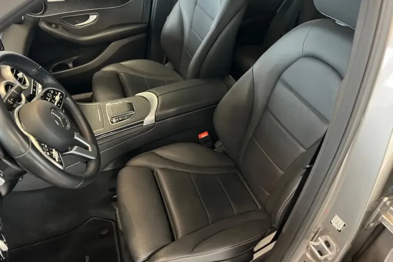 Mercedes-Benz GLC 300 (Clasa GLC) din 2021 cu 74.900 km - oferta MER181906 - foto 14