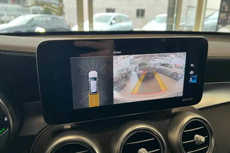 Mercedes-Benz GLC 300 (Clasa GLC) din 2021 cu 74.900 km - oferta MER181906 - foto 18