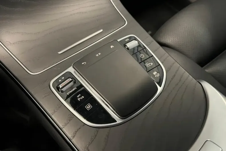 Mercedes-Benz GLC 300 (Clasa GLC) din 2021 cu 74.900 km - oferta MER181906 - foto 20