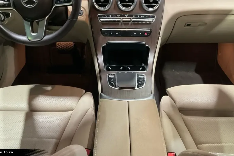 Mercedes-Benz GLC 300 (Clasa GLC) din 2021 cu 57.324 km - oferta MER181913 - foto 7