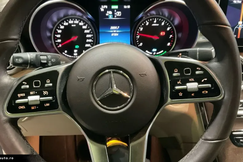 Mercedes-Benz GLC 300 (Clasa GLC) din 2021 cu 57.324 km - oferta MER181913 - foto 9