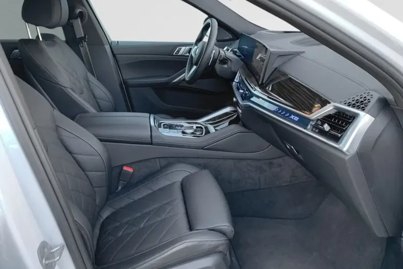 BMW X6 (Seria X) din 2024 cu 13.660 km - oferta BMW181922 - foto 10
