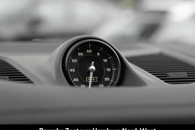 Porsche Cayenne din 2024 cu 18.946 km - oferta POR181925 - foto 35