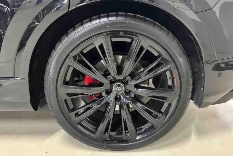 Audi SQ8 din 2023 cu 60.013 km - oferta AUD181930 - foto 5