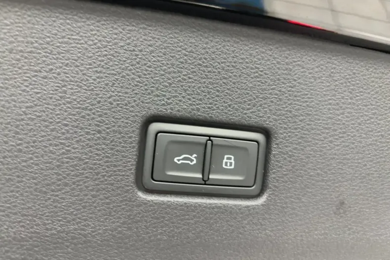 Audi SQ8 din 2023 cu 27.769 km - oferta AUD181931 - foto 20