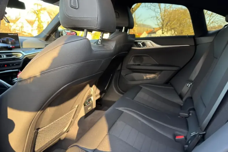 BMW 420 Gran Coupé (Seria 4) din 2024 cu 51.885 km - oferta BMW181937 - foto 8