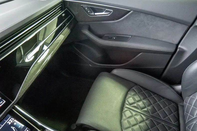 Audi SQ8 din 2023 cu 36.943 km - oferta AUD181950 - foto 14