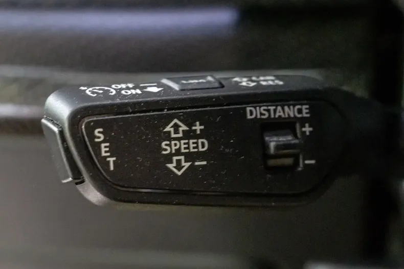 Audi SQ8 din 2023 cu 36.943 km - oferta AUD181950 - foto 17