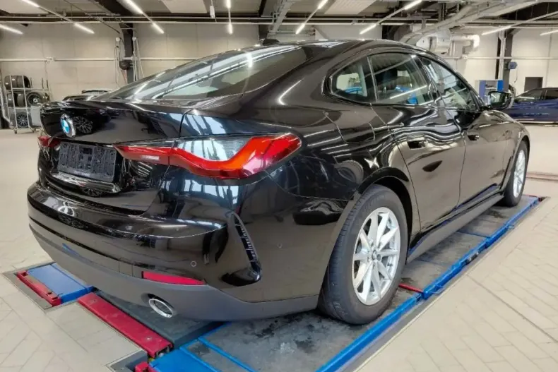 BMW 420 Gran Coupé (Seria 4) din 2024 cu 48.800 km - oferta BMW181952 - foto 2