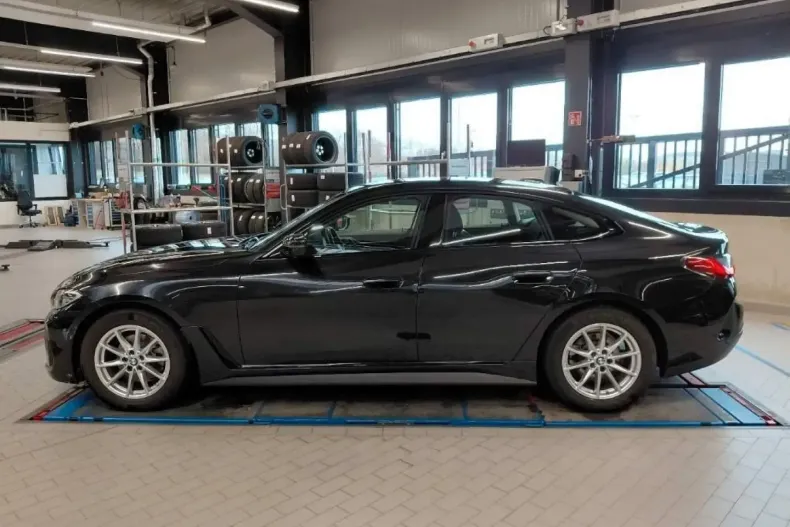 BMW 420 Gran Coupé (Seria 4) din 2024 cu 48.800 km - oferta BMW181952 - foto 5