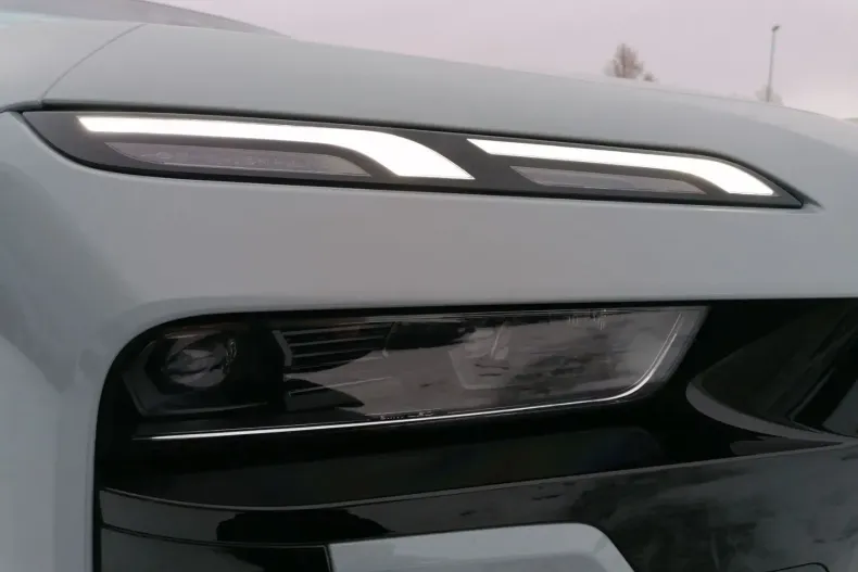 BMW 740 (Seria 7) din 2025 cu 15.000 km - oferta BMW181954 - foto 17