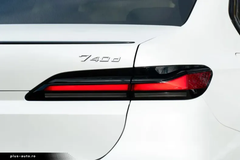 BMW 740 (Seria 7) din 2025 cu 12.500 km - oferta BMW181959 - foto 9