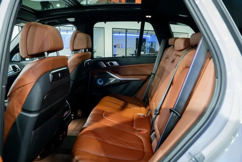 BMW X5 (Seria X) din 2024 cu 48.322 km - oferta BMW181974 - foto 13