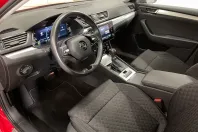 Skoda Superb din 2022 cu 98.242 km - oferta SKO181993 - foto 5