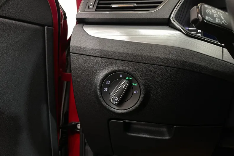 Skoda Superb din 2022 cu 98.242 km - oferta SKO181993 - foto 29