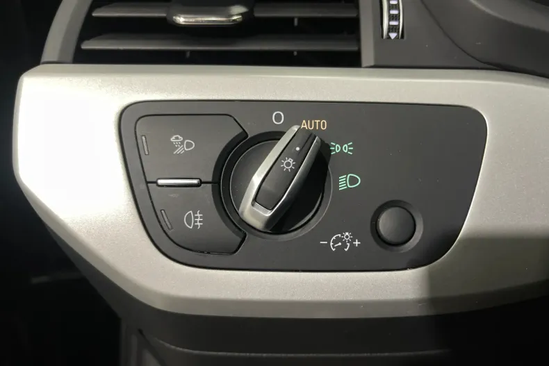 Audi A4 din 2021 cu 112.930 km - oferta AUD182026 - foto 23