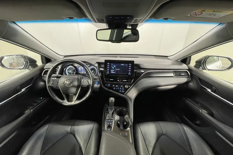 Toyota Camry din 2022 cu 53.993 km - oferta TOY182063 - foto 7