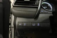 Toyota Camry din 2022 cu 53.993 km - oferta TOY182063 - foto 21