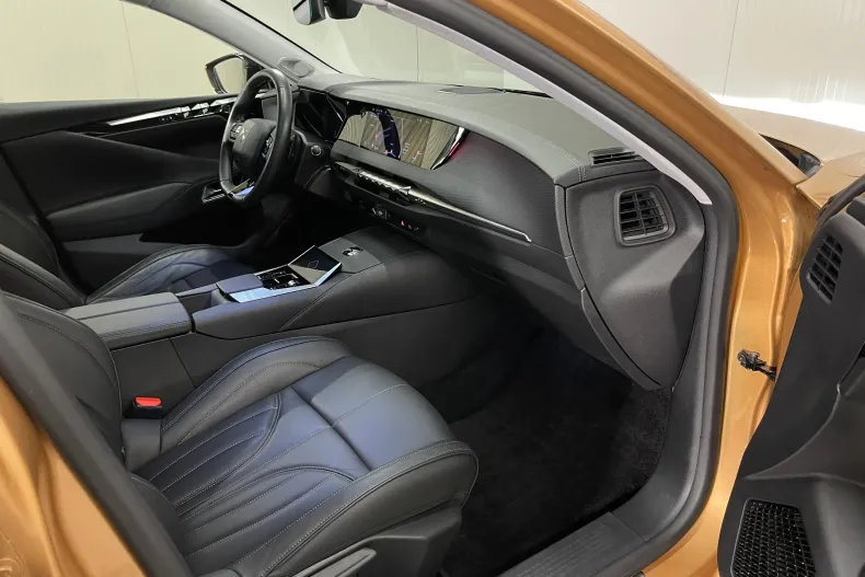 DS Automobiles DS 4 din 2022 cu 128.083 km - oferta DSA182104 - foto 10