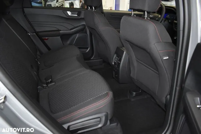 Ford Kuga din 2025 cu 1 km - oferta FOR182164 - foto 13