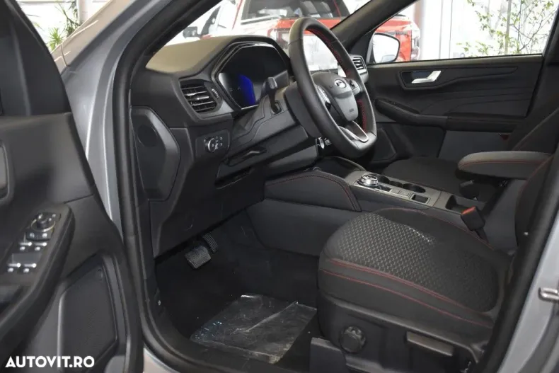 Ford Kuga din 2025 cu 1 km - oferta FOR182164 - foto 16