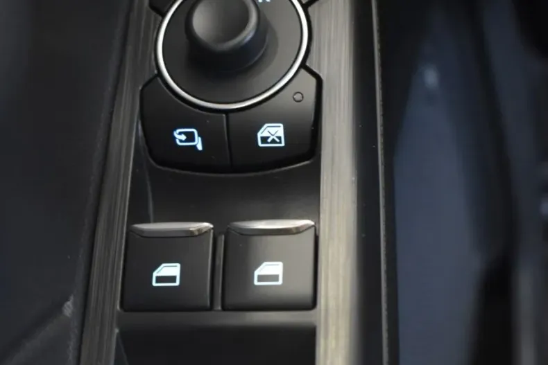 Ford Kuga din 2025 cu 1 km - oferta FOR182164 - foto 31