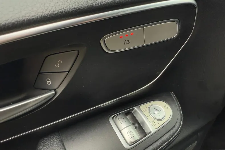 Mercedes-Benz V din 2020 cu 156.897 km - oferta MER182183 - foto 13