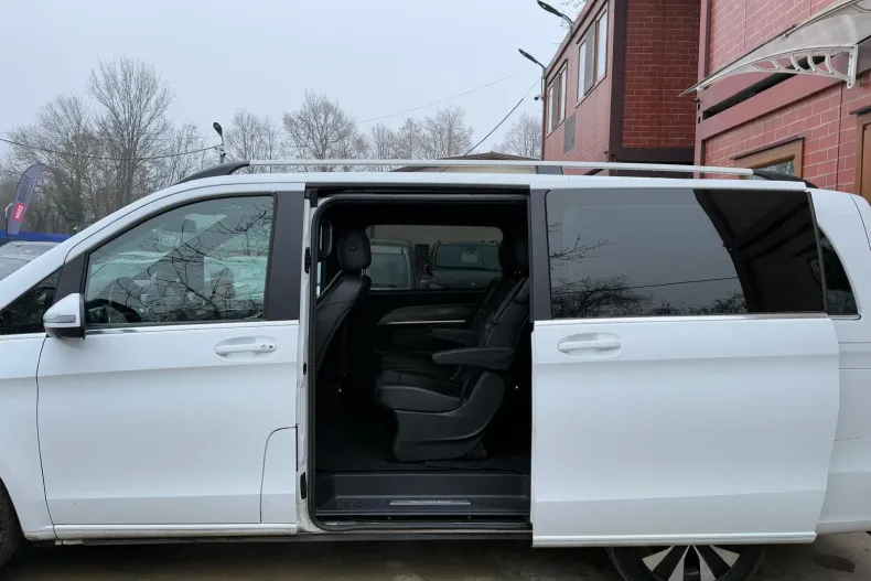 Mercedes-Benz V din 2020 cu 156.897 km - oferta MER182183 - foto 35