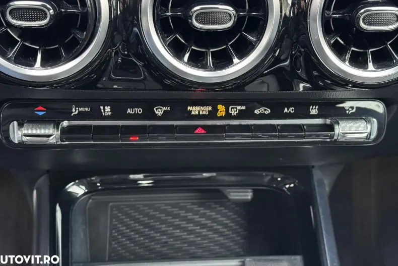 Mercedes-Benz GLA din 2021 cu 143.800 km - oferta MER182186 - foto 25