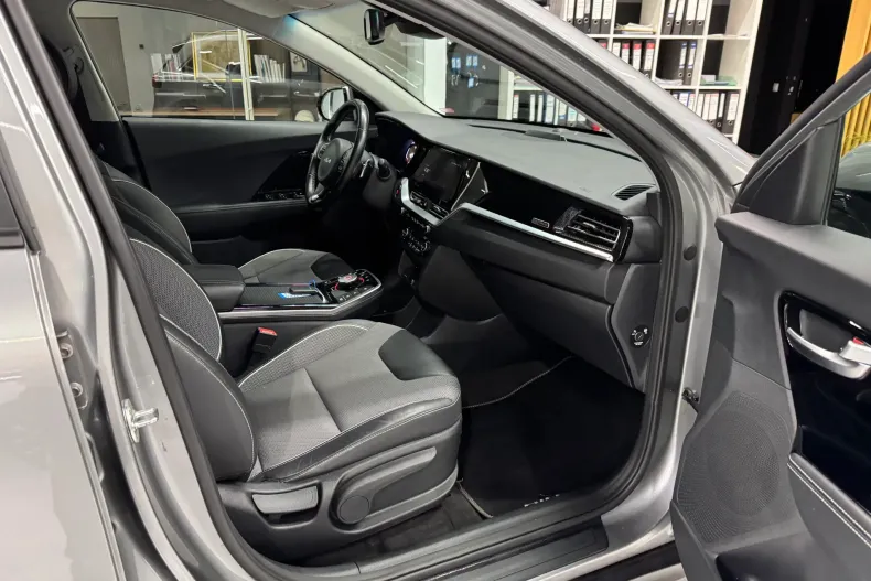 Kia Niro din 2022 cu 130.193 km - oferta KIA182187 - foto 11