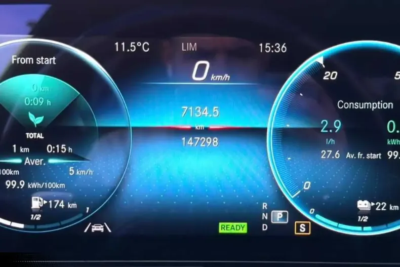 Mercedes-Benz E 200 (Clasa E) din 2021 cu 147.000 km - oferta MER182188 - foto 29