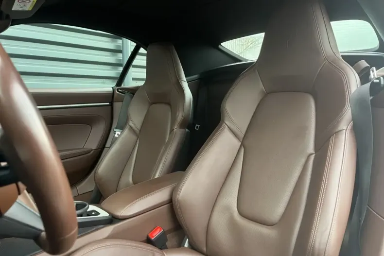 Porsche 992 din 2024 cu 45.111 km - oferta POR182202 - foto 5