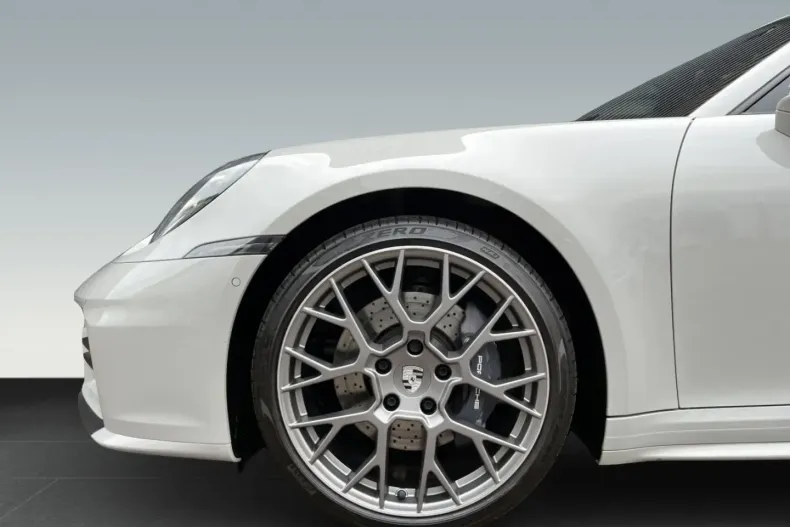 Porsche 992 din 2024 cu 45.111 km - oferta POR182202 - foto 8