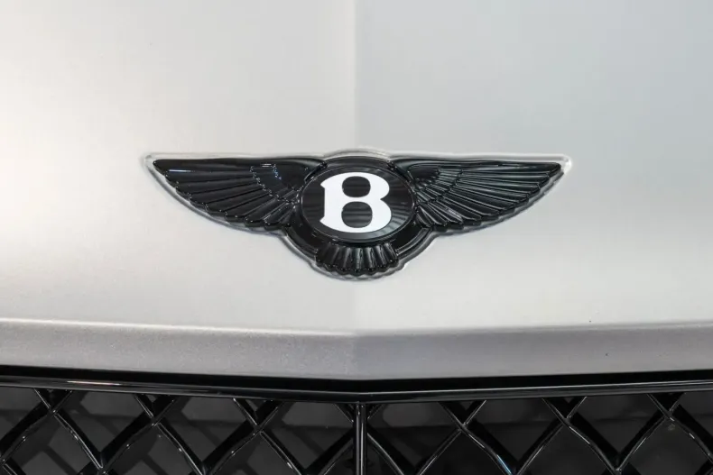 Bentley Bentayga din 2025 cu 5.960 km - oferta BEN182204 - foto 16