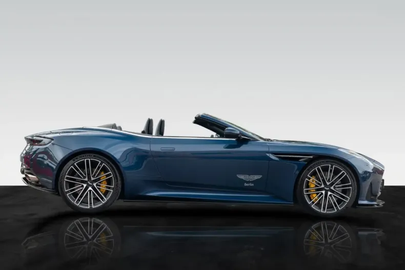 Aston Martin DB12 din 2025 cu 6.000 km - oferta AST182206 - foto 9
