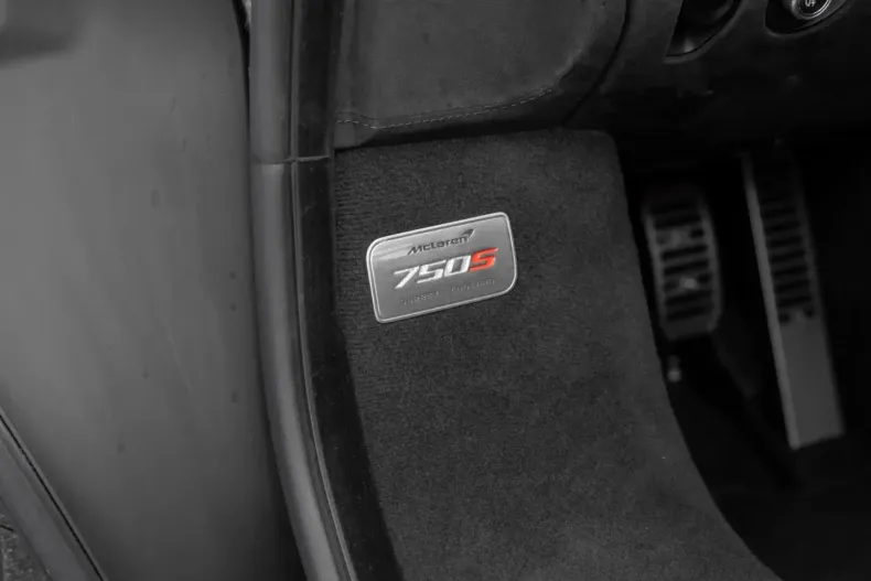 McLaren 750S din 2024 cu 2.990 km - oferta MCL182207 - foto 33