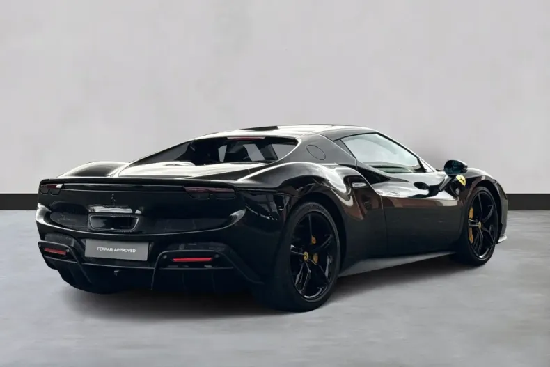 Ferrari 296 GTB din 2025 cu 1.100 km - oferta FER182210 - foto 6