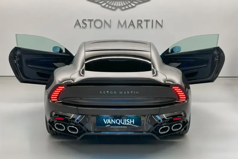 Aston Martin Vanquish din 2025 cu 5.000 km - oferta AST182211 - foto 11