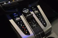 Aston Martin Vanquish din 2025 cu 5.000 km - oferta AST182211 - foto 17