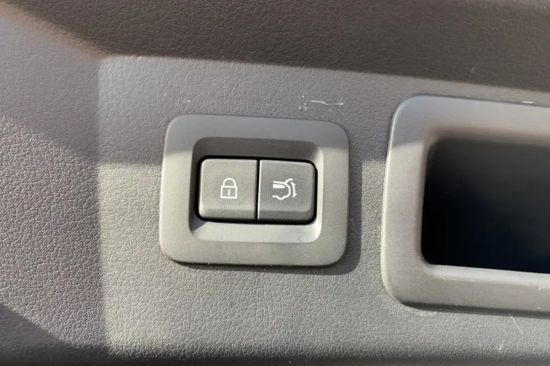 Mazda CX-60 din 2022 cu 73.522 km - oferta MAZ182215 - foto 16