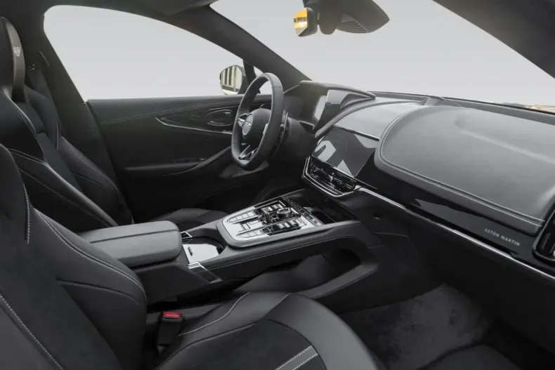 Aston Martin DBX din 2025 cu 1.500 km - oferta AST182216 - foto 11