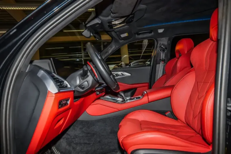 BMW XM (Seria X) din 2023 cu 18.134 km - oferta BMW182220 - foto 10