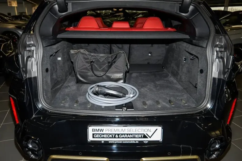 BMW XM (Seria X) din 2023 cu 18.134 km - oferta BMW182220 - foto 23