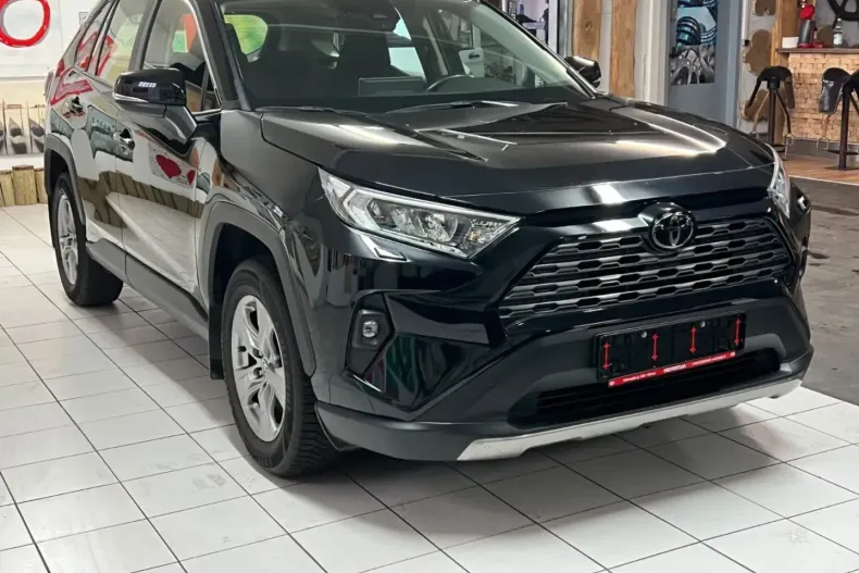 Toyota RAV4 din 2022 cu 77.037 km - oferta TOY182230 - foto 3