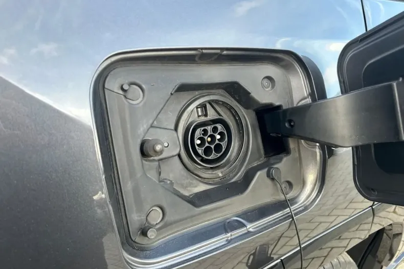 Toyota RAV4 din 2022 cu 87.500 km - oferta TOY182231 - foto 13