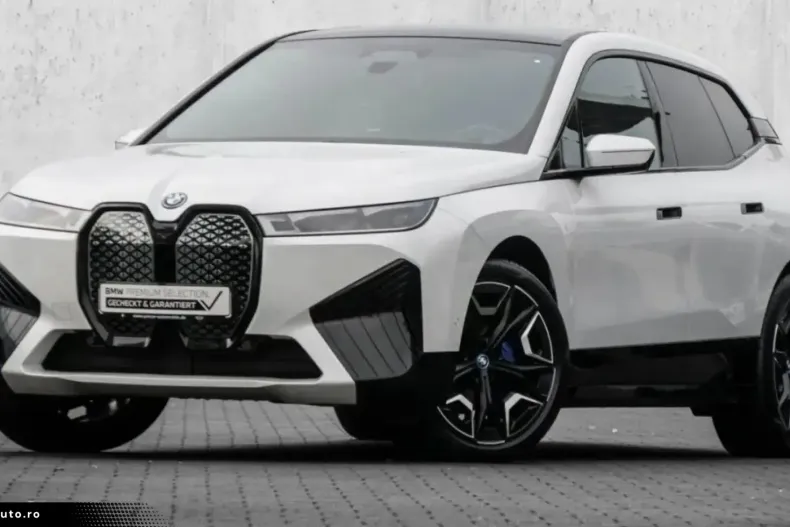 BMW iX (Seria i) din 2023 cu 85.559 km - oferta BMW182232 - foto 1