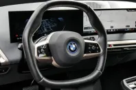 BMW iX (Seria i) din 2023 cu 85.559 km - oferta BMW182232 - foto 8