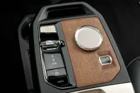 BMW iX (Seria i) din 2023 cu 85.559 km - oferta BMW182232 - foto 9