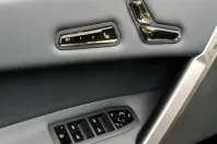 BMW iX (Seria i) din 2023 cu 85.559 km - oferta BMW182232 - foto 14