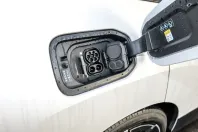 BMW iX (Seria i) din 2023 cu 51.215 km - oferta BMW182234 - foto 6